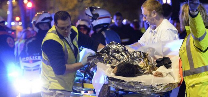 France: unprecedented war scenes in Paris: at least 120 dead and 200 injured